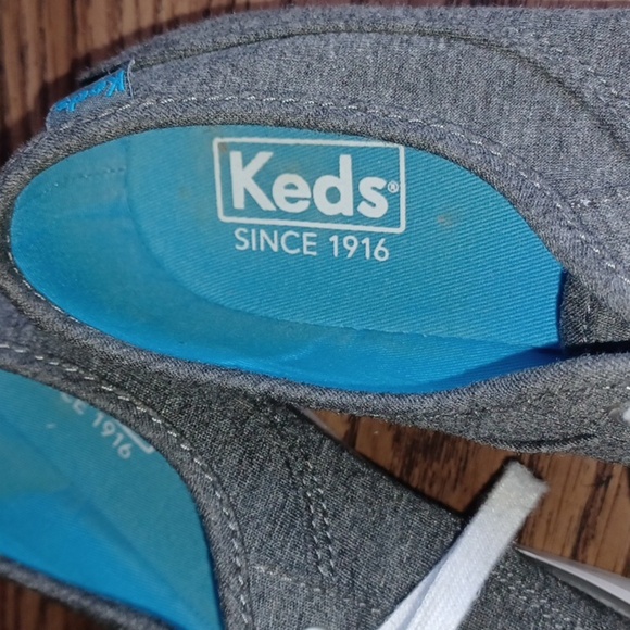 Keds lace up sneakers, women’s size 7, dark gray - Picture 4 of 6